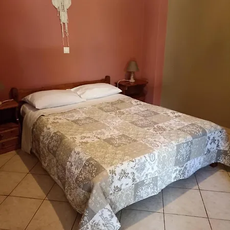Vegera M Apartamento Vasilikiádhes
