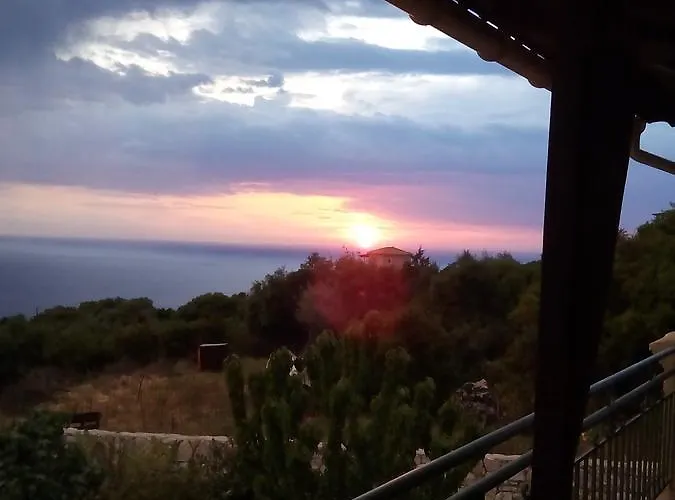 Vegera M Apartman Vaszilikádesz